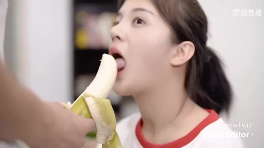 Chinese teen sex tape – Feed your sister a banana part 1