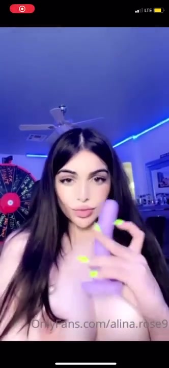 Alina Rose porn video nude sucking dildo!!!