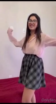 Meeti kalher porn video – nude GG lesbian tease
