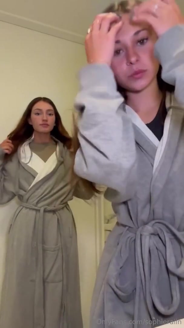Sophie Rain porn video GG rub boobs