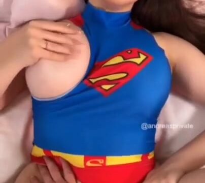 Andreaprivate – Andrea onlyfans video fuck wear suit Superwomen