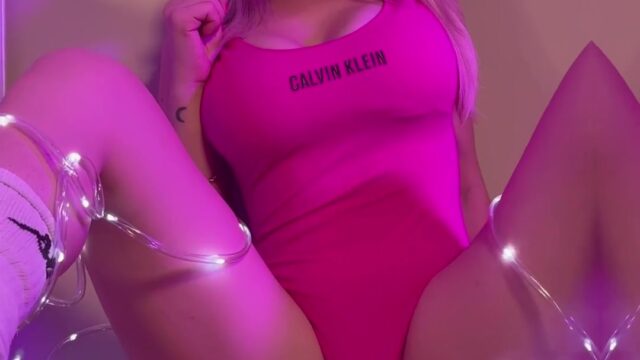 Bonnieparkerss onlyfans video nude boobs play tease!