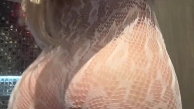 Breckie Hill Onlyfans Porn Shake Ass In White Seethrough Dress